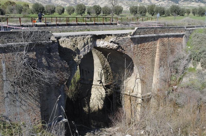 ponte_pisticci-craco_crollato_